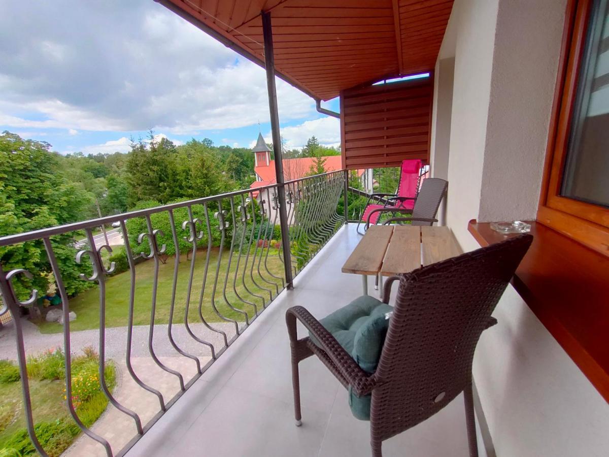 Villa Kasztanowe Wrota à Kosewo  Extérieur photo
